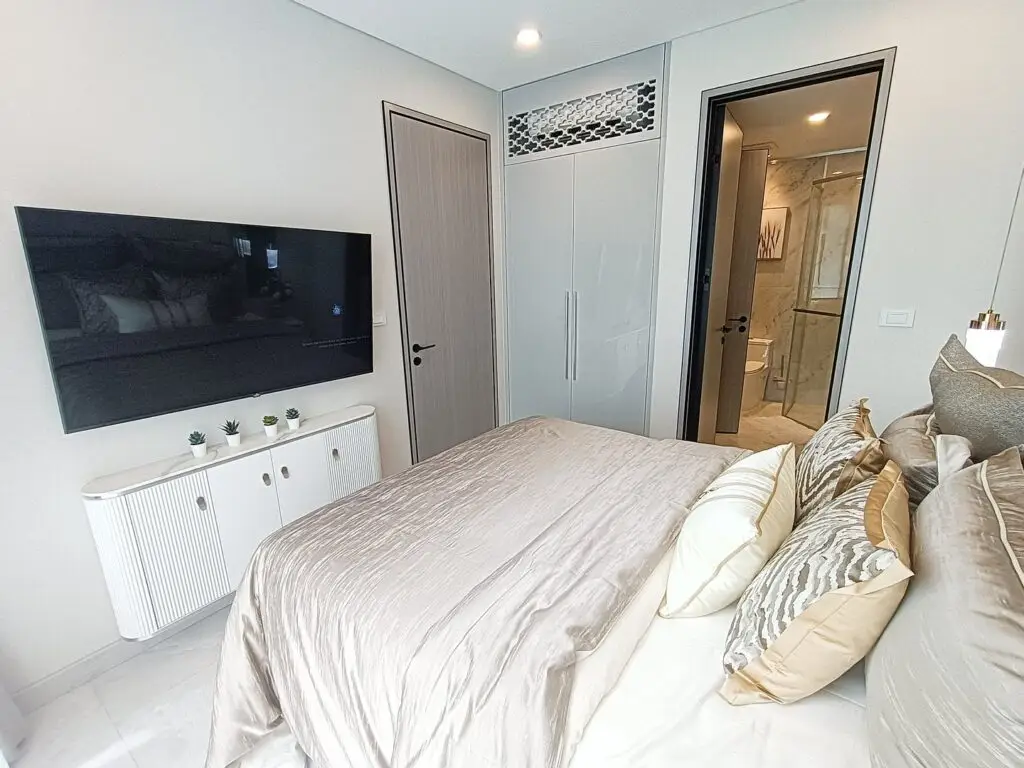 1-bedroom interior 10