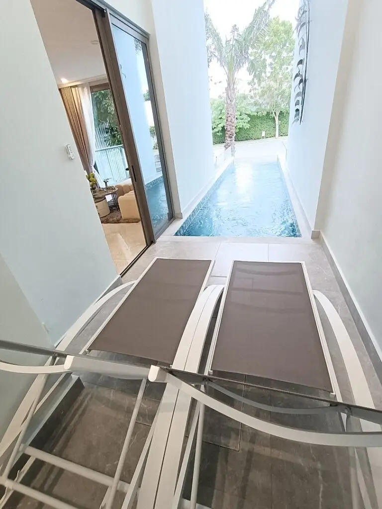 2-bedroom interior 16