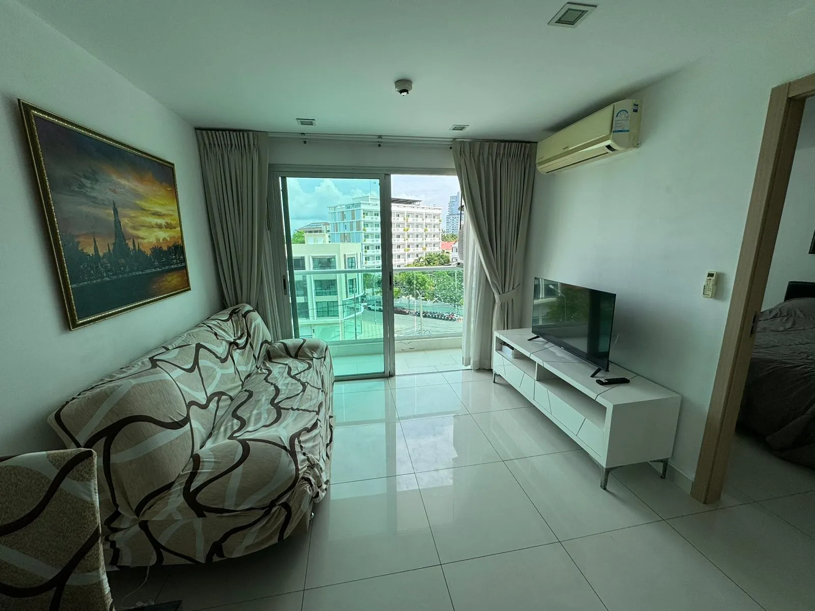 Laguna Bay 1 — 1 bedroom, 46 m², 6 fl