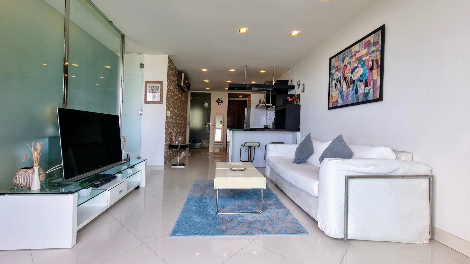 Laguna Heights — 2 bedroom, 75 m², 7 fl