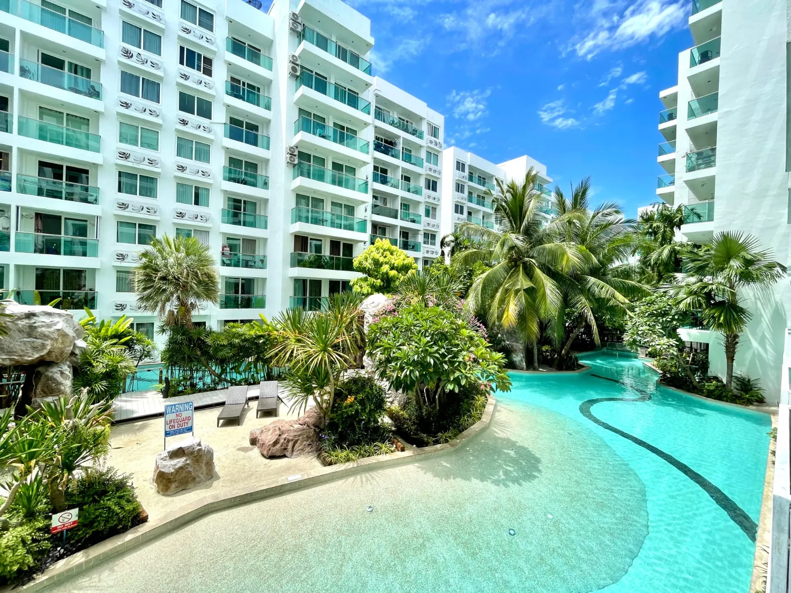 Amazon Condo — 2 bedroom, 72 m², 2 fl