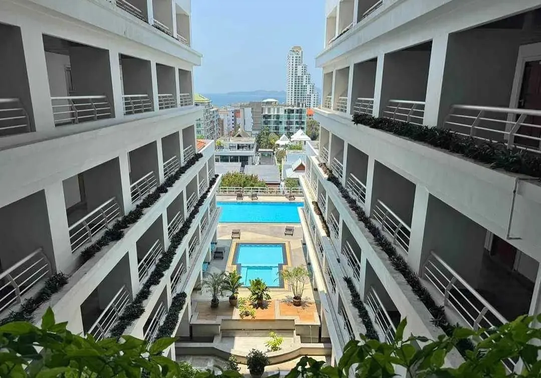 Pattaya Hill Resort — Studio, 39 m², 5 fl