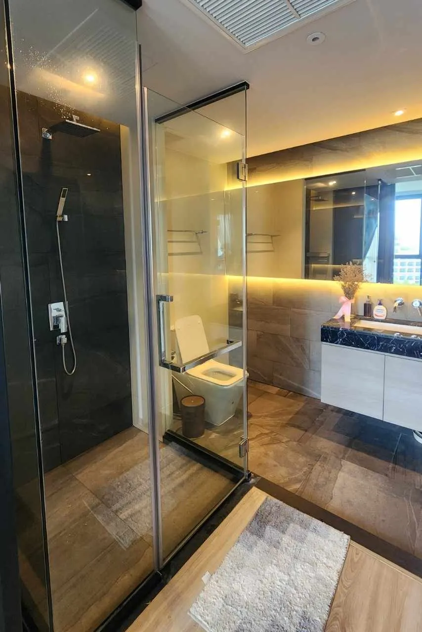 Andromeda condo — 1 bedroom, 33 m², 7 fl