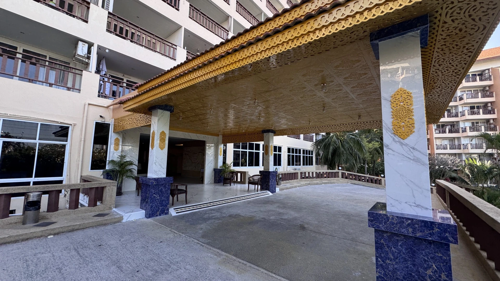 Royal Hill Resort — Studio, 55 m², 2 fl