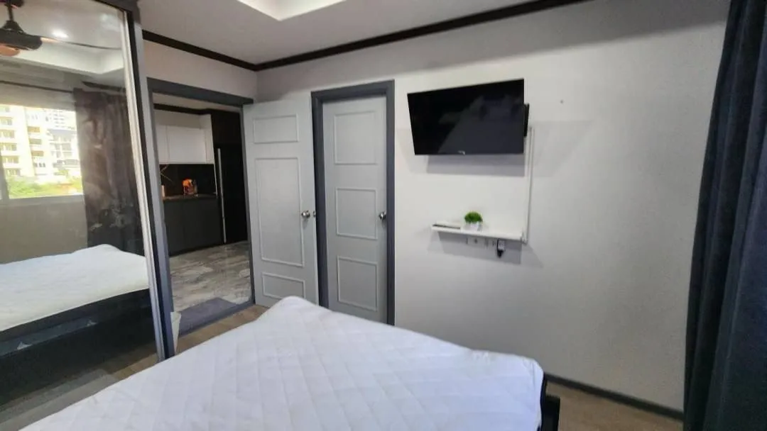 Siam Oriental Twins — 2 bedroom, 75 m², 4 fl
