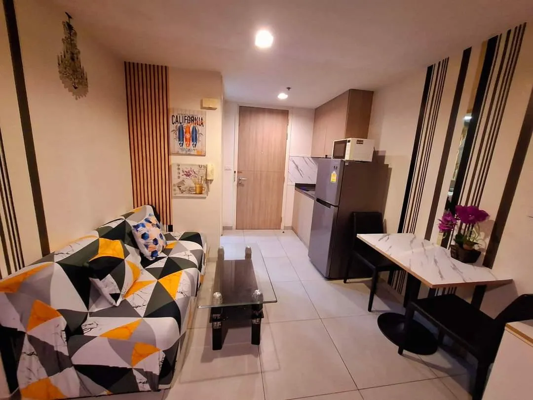 Unixx Condo — Studio, 27 m², 10 fl