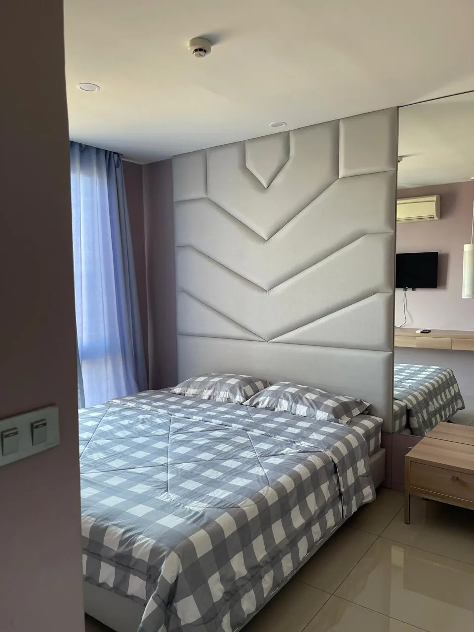 Atlantis condo — 2 bedroom, 72 m², 5 fl