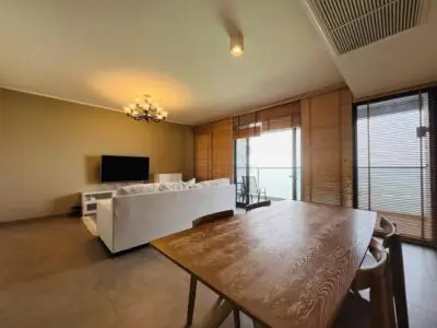 Zire Wongamat — 2 bedroom, 101 m², 27 fl