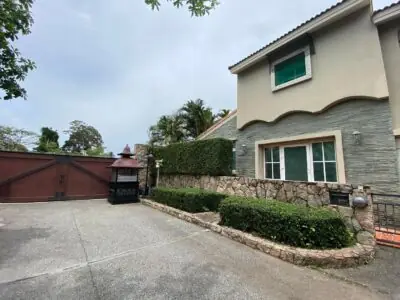Silk Road village — Villa, 200 m², 2 fl
