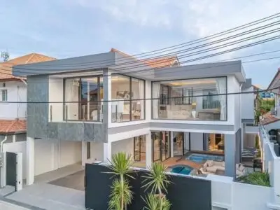 Villa area Theprasit — Villa, 330 m², 2 fl