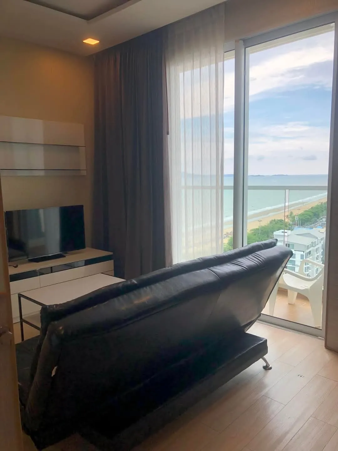 Cetus Condo — 1 bedroom, 40 m², 18 fl