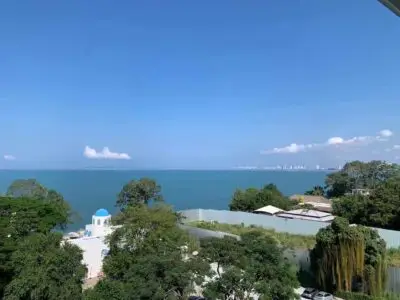 De Amber Condominium — 2 bedroom, 82 m², 7 fl