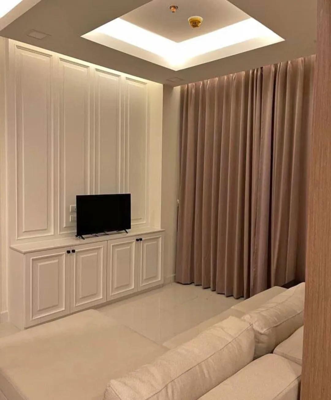 Delmare Bangsarey — 1 bedroom, 51.3 m², 14 fl