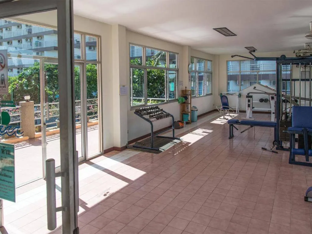 Jomtien Beach condo A3: lobby