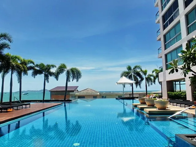 Northshore Condo: swimming pool (2)
