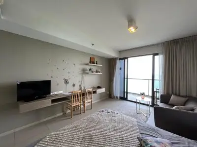 Zire Wongamat — Studio, 39 m², 13 fl