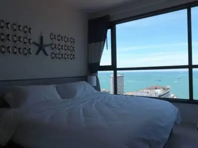 Base — 2 bedroom, 50 m², 18 fl