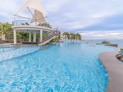 Delmare Bangsarey — Penthouse, 190 m², 31 fl