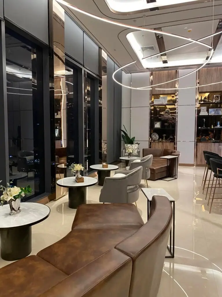 Once Condo: facade
