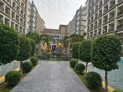 Dusit Grand Park 2
