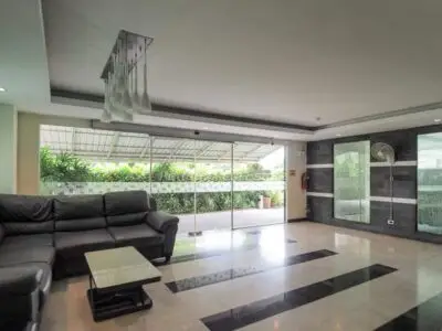 Hyde Park Residence — 1 bedroom, 69 m², 5 fl