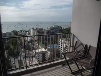 Base — 2 bedroom, 51 m², 19 fl