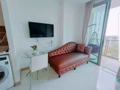 Riviera Wongamat — Studio, 28 m², 8 fl