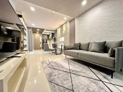 Apus Condo — 2 bedroom, 72 m², 4 fl