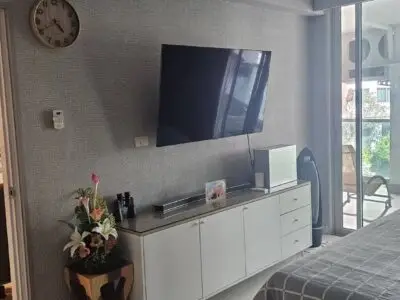 Park Royal 2 — 1 bedroom, 91 m², 5 fl
