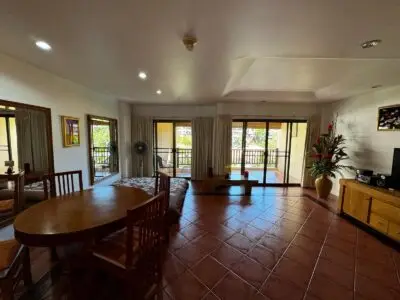 Chateau Dale Thabali Condo