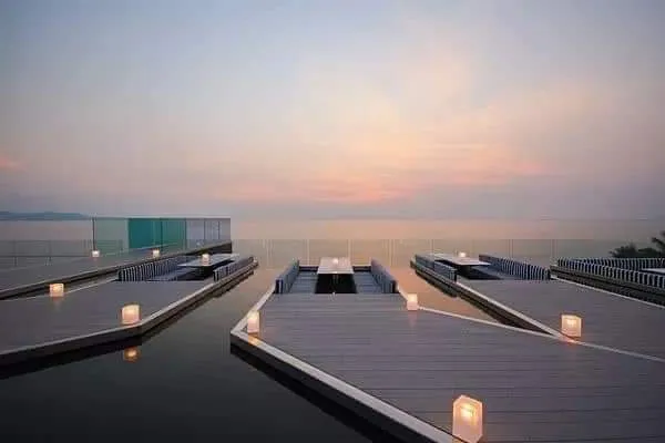 Veranda Residence: floor plan