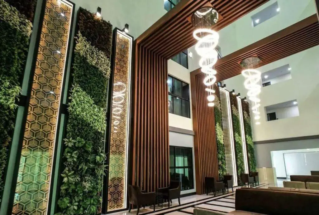 Dusit Grand View: grounds and amenities