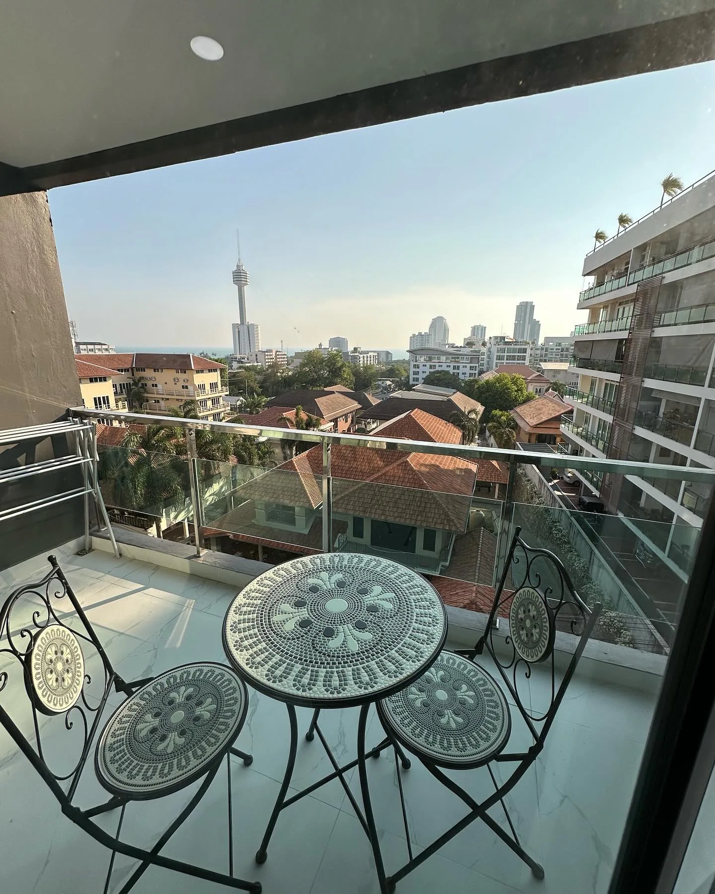 Tropicana — 1BR, 71 m², 5 fl