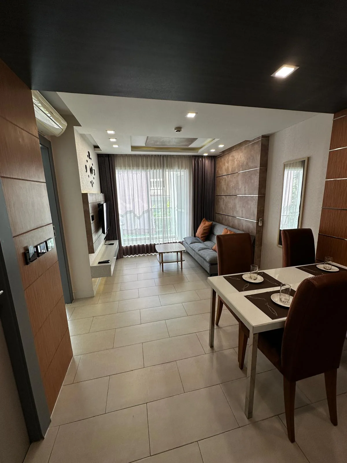 The Prim Grand Condo — 1BR, 42 m², 1 fl