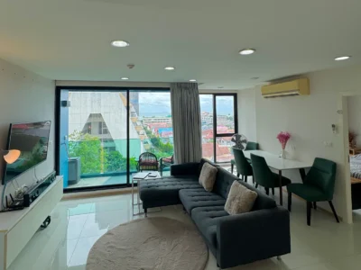 Acqua Condo — 2BR, 76 m², 7 fl