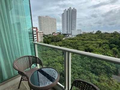 Riviera Jomtien — 1BR, 37 m², 9 fl