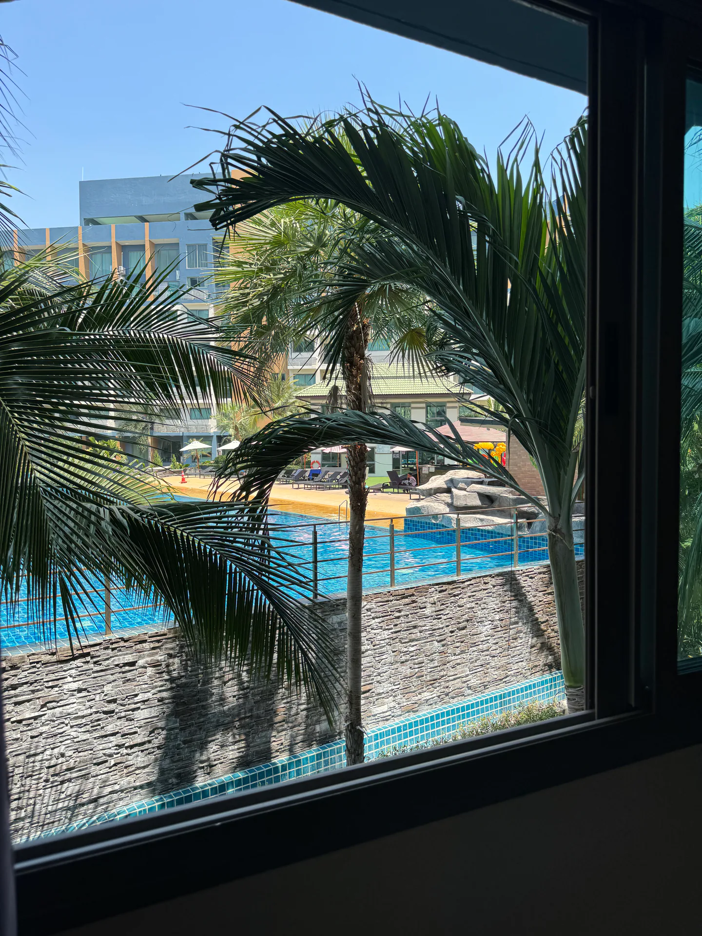 Laguna Beach Resort 2 — 1BR, 37 m², 2 fl