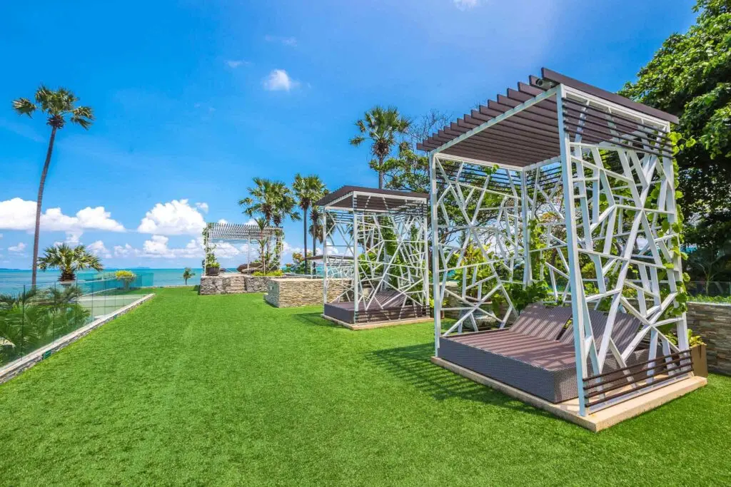 The Palm Wongamat: views from residences