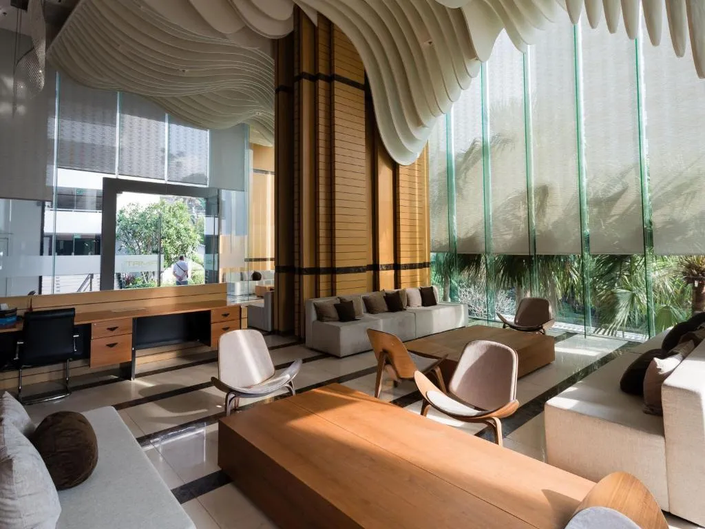 Wongamat Tower: grounds and amenities
