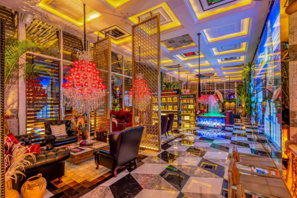 Riviera Ocean Drive: grounds and amenities