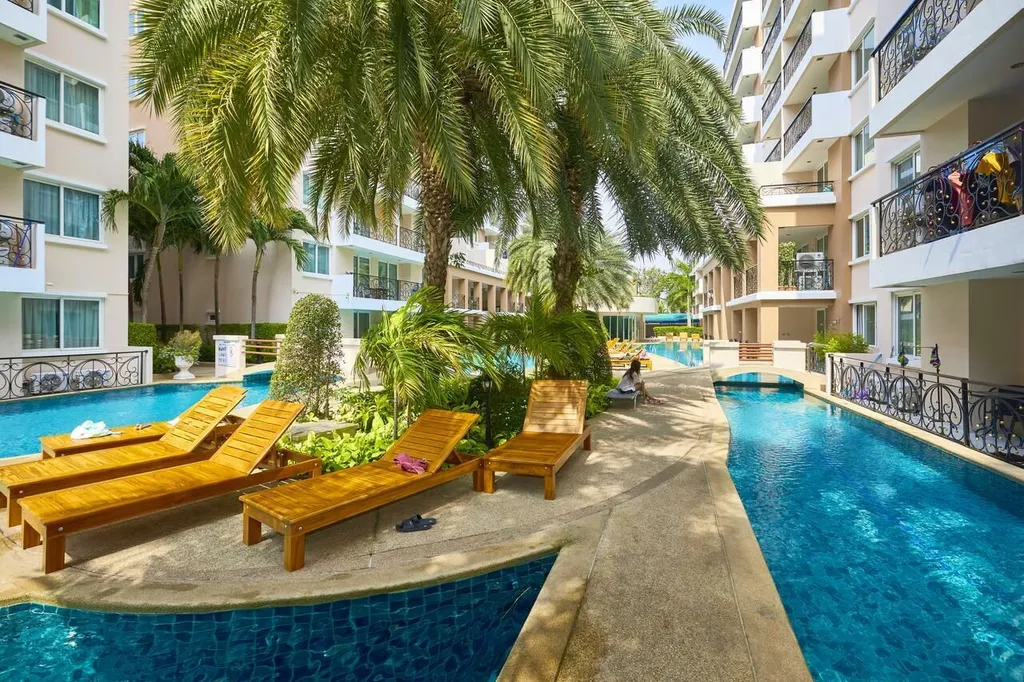 Paradise Park: floor plan