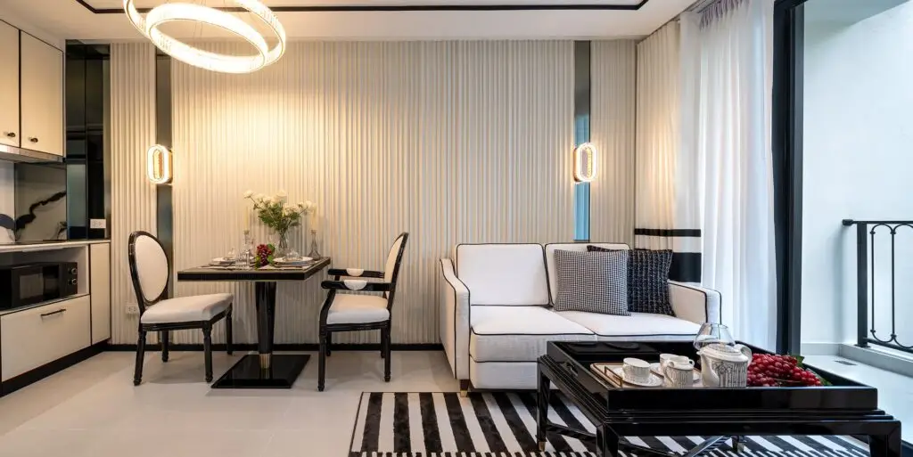 1-Bed      34 sq.m. interior 1
