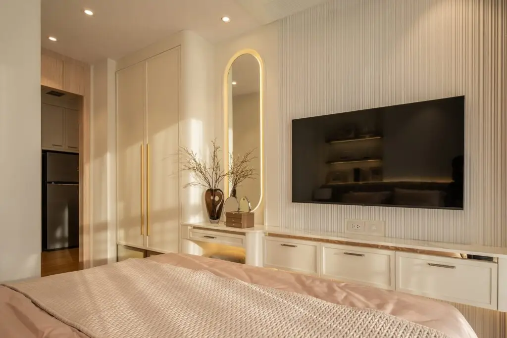 2 Bedroom interior 16