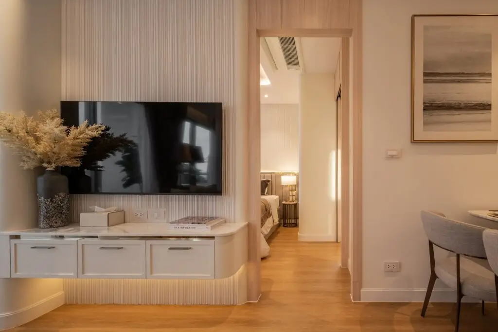 2 Bedroom interior 8
