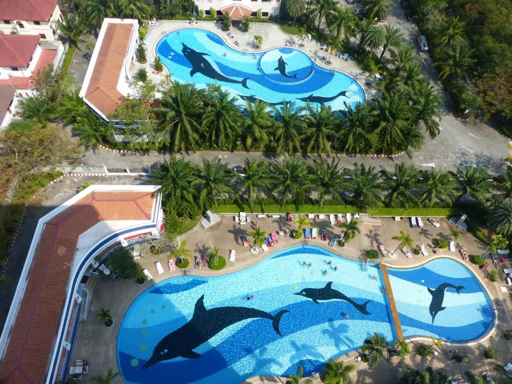 View Talay 2: swimming pool