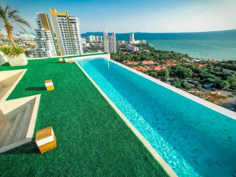 Andromeda condo: floor plan