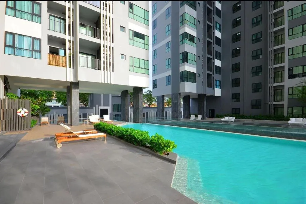 Base: views from residences