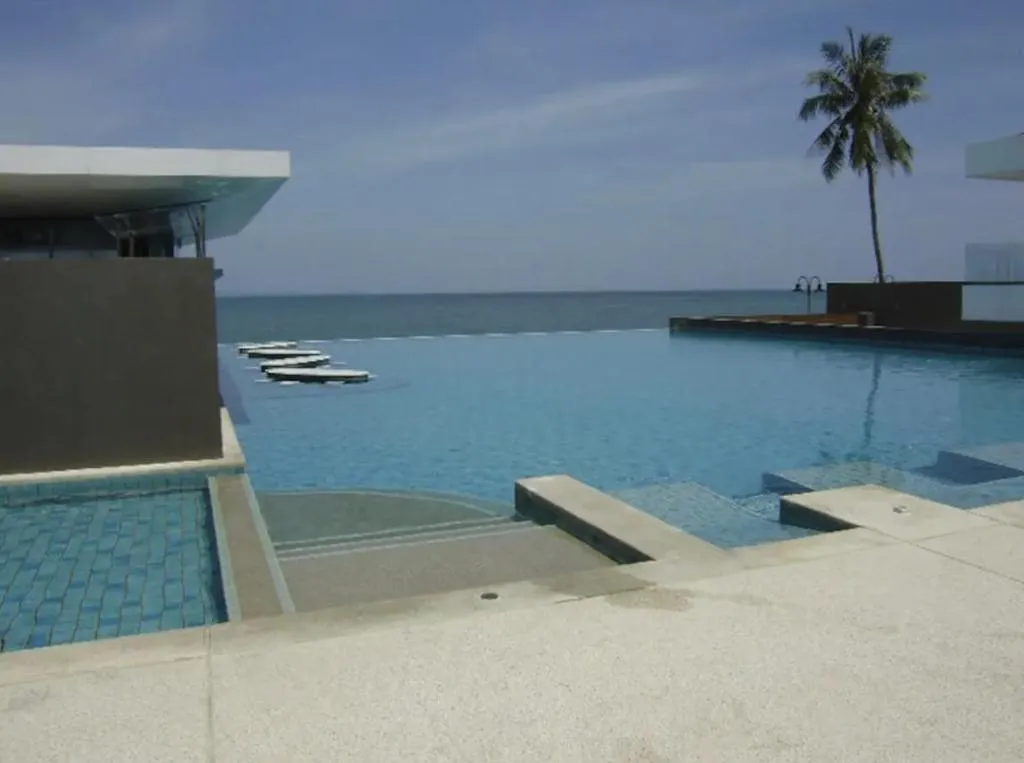 Ananya Wongamat: grounds and amenities