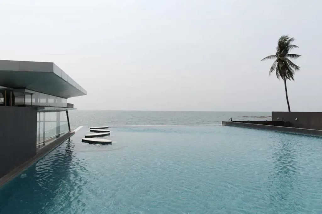 Ananya Wongamat: floor plan