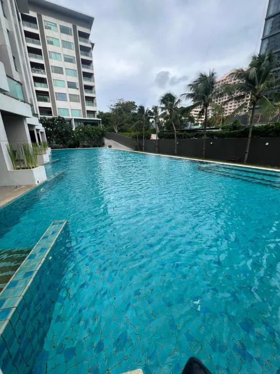 Ananya Wongamat: views from residences